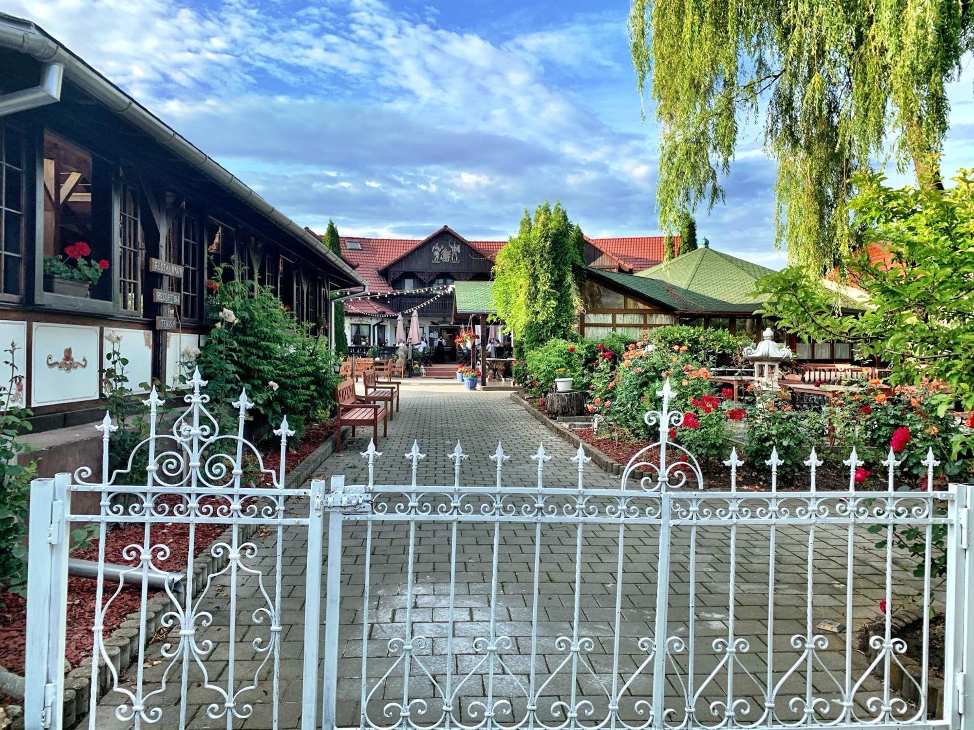 Pensiunea Apfelhaus Cisnădioara Exterior foto